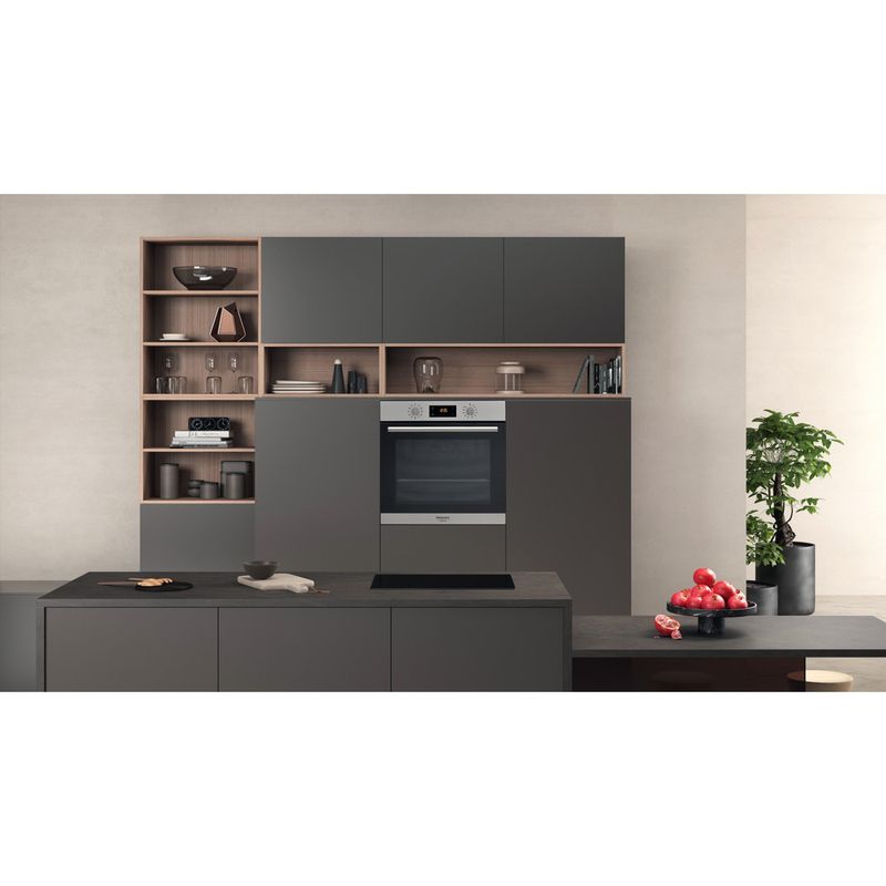 Hotpoint_Ariston Forno Da incasso FA2 840 P IX HA Elettrico A+ Lifestyle frontal