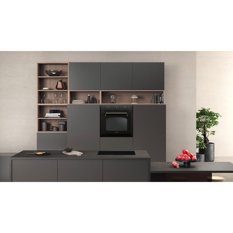 Hotpoint_Ariston Forno Da incasso FIT 834 AN HA Elettrico A Lifestyle frontal