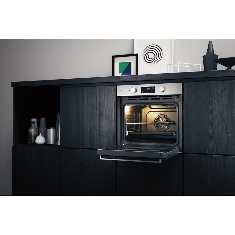 Hotpoint_Ariston Forno Da incasso FA3S 844 IX HA Elettrico A+ Lifestyle perspective open