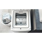 Hotpoint_Ariston-Lavabiancheria-Libera-installazione-WMTG-722B-IT-N-Bianco-Carica-dall-altro-E-Drawer