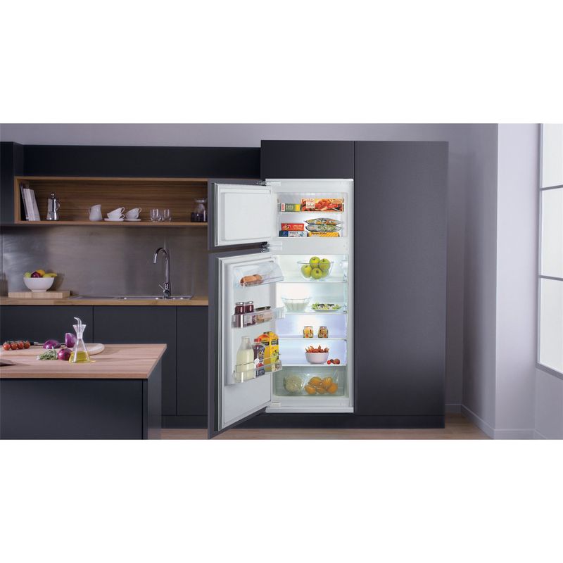 Hotpoint_Ariston-Combinazione-Frigorifero-Congelatore-Da-incasso-BD-2422-S-HA-1-Acciaio-2-porte-Lifestyle-frontal-open