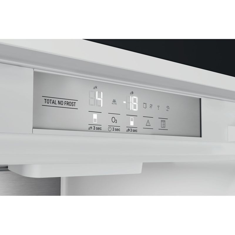 Hotpoint_Ariston-Combinazione-Frigorifero-Congelatore-Da-incasso-HAC18-T563-Bianco-2-porte-Control-panel