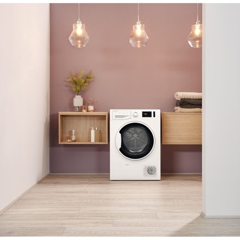 Hotpoint_Ariston Asciugabiancheria NT M11 91WK IT Bianco Lifestyle frontal
