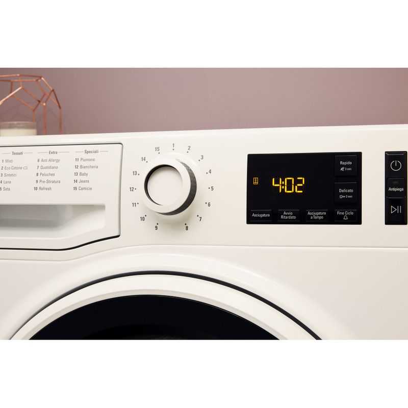 Hotpoint_Ariston Asciugabiancheria NT M11 91WK IT Bianco Lifestyle control panel