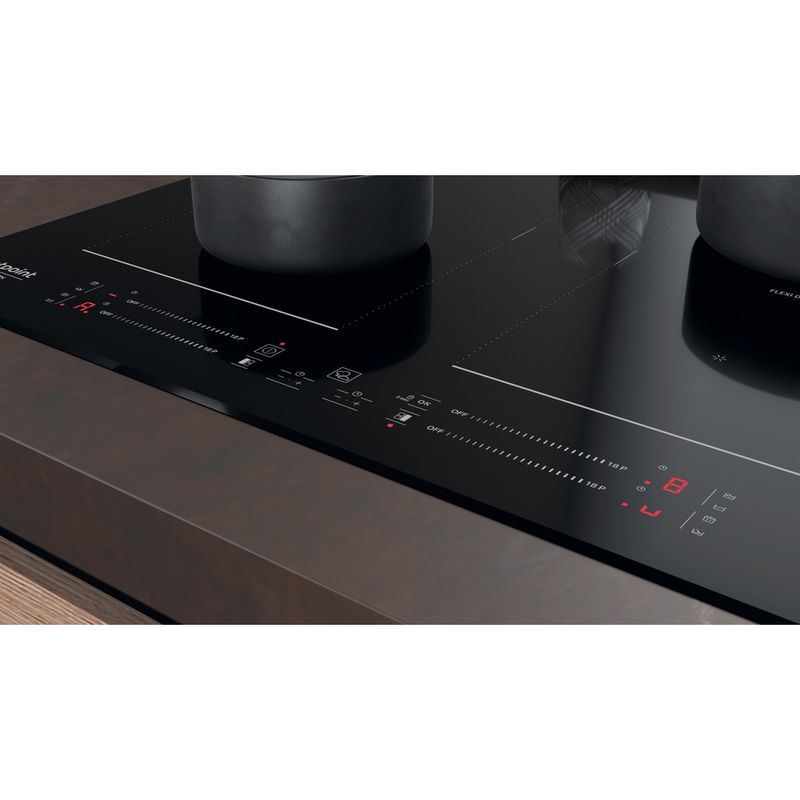 Hotpoint_Ariston Piano cottura HS 2560C BF Nero Induction vitroceramic Lifestyle control panel