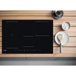 Hotpoint_Ariston-Piano-cottura-HB-0577B-NE-Nero-Induction-vitroceramic-Lifestyle-frontal