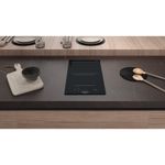 Hotpoint_Ariston-Piano-cottura-HQ-0930S-NE-Nero-Induction-vitroceramic-Lifestyle-frontal-top-down