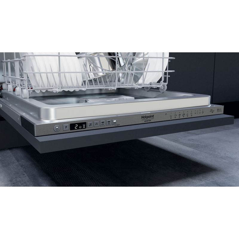 Hotpoint_Ariston Lavastoviglie Da incasso HIS 7040 WEL Totalmente integrato C Lifestyle control panel