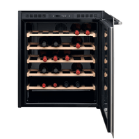 Cantinetta vino da incasso Hotpoint Ariston:  - HA6 WC711