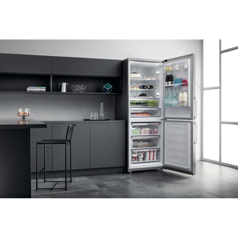 Hotpoint_Ariston-Combinazione-Frigorifero-Congelatore-Libera-installazione-HA70BE-72-X-Optic-Inox-2-porte-Lifestyle-perspective-open