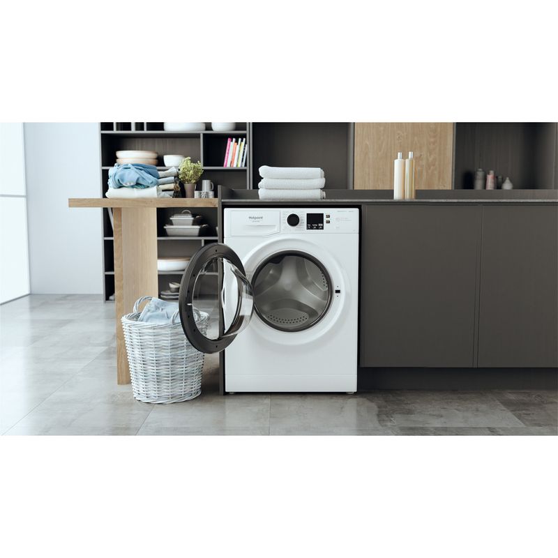 Hotpoint_Ariston-Lavabiancheria-Libera-installazione-NF723WK-IT-N-Bianco-Carica-frontale-D-Lifestyle-frontal-open