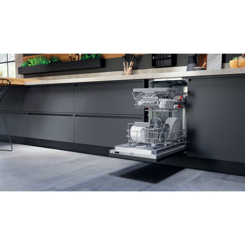 Hotpoint_Ariston Lavastoviglie Da incasso HSIC 3M19 C Totalmente integrato F Lifestyle perspective open