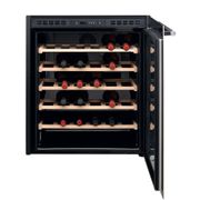 Cantinetta vino da incasso Hotpoint:  - HA6 WC711 0