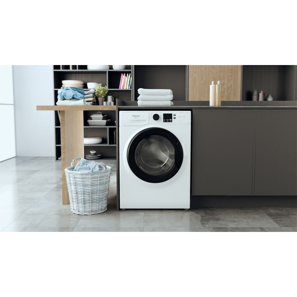 Lavatrice a libera installazione Hotpoint NF824WK IT