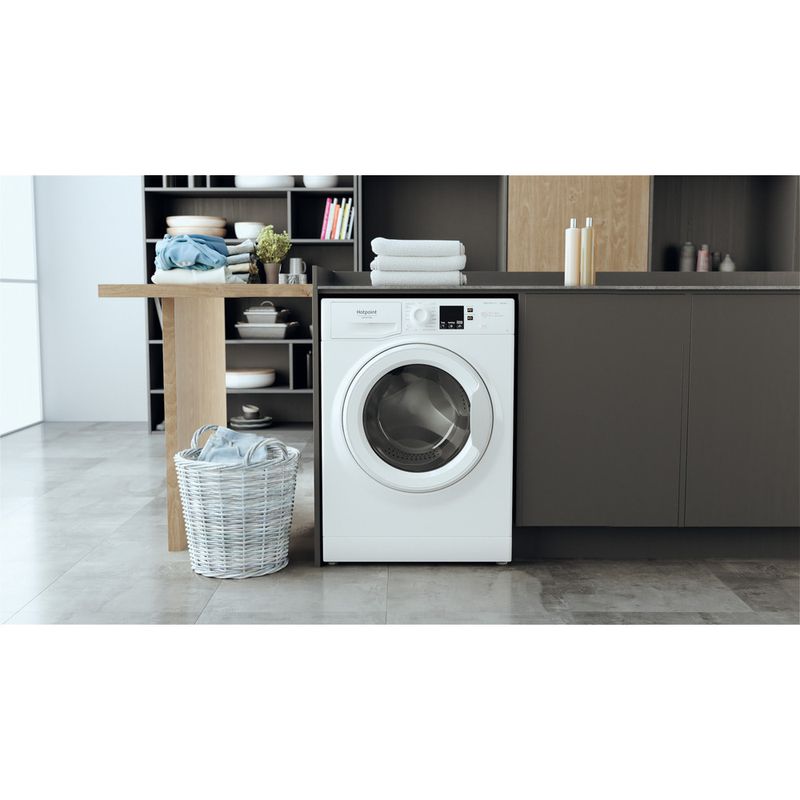 Hotpoint_Ariston Lavabiancheria Libera installazione NFR428W IT Bianco Carica frontale C Lifestyle frontal