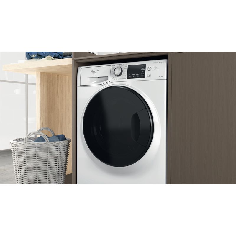 Hotpoint_Ariston-Lavasciugabiancheria-Libera-installazione-NDB-9636-DA-IT-Bianco-Carica-frontale-Lifestyle-detail