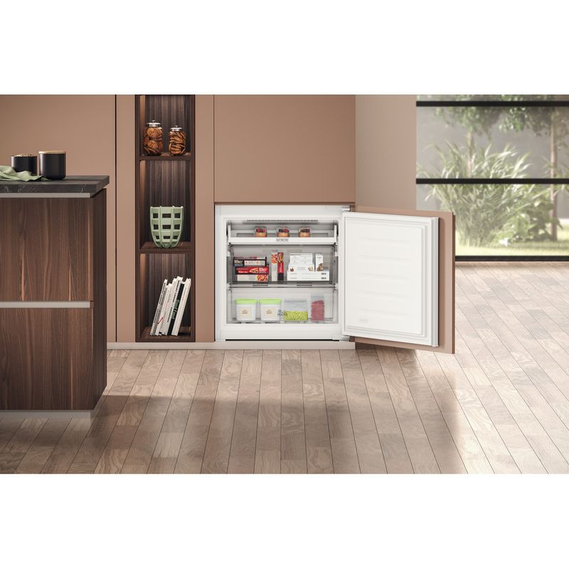 Hotpoint con congelatore statico combinato da incasso lt 218 classe e : Frigo | Mondo Convenienza