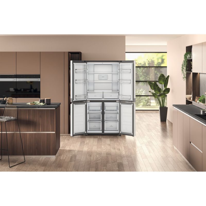 Hotpoint_Ariston Side by side Libera installazione HAQ9 E2L EF Inox Lifestyle frontal open