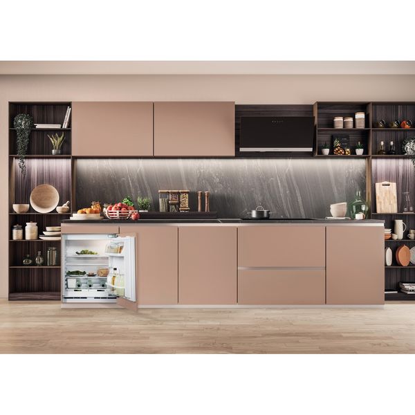 Hotpoint_Ariston-Frigorifero-Da-incasso-HABUL011-Acciaio-Lifestyle-frontal-open