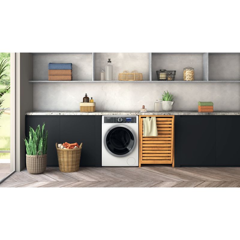 Hotpoint_Ariston Lavabiancheria Libera installazione H6 08 GPOWER IT Bianco Carica frontale A Lifestyle frontal