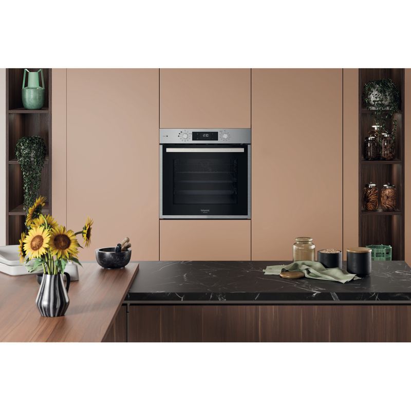 Hotpoint_Ariston-Forno-Da-incasso-HAO-478PSU1-X-Elettrico-A---Lifestyle-frontal