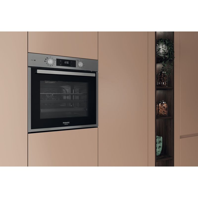 Hotpoint_Ariston-Forno-Da-incasso-HAO-478PSU1-X-Elettrico-A---Lifestyle-perspective