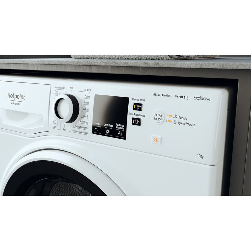 Hotpoint_Ariston-Lavabiancheria-Libera-installazione-EU-NR6410F-WW-IT-Bianco-Carica-frontale-A-Lifestyle-control-panel