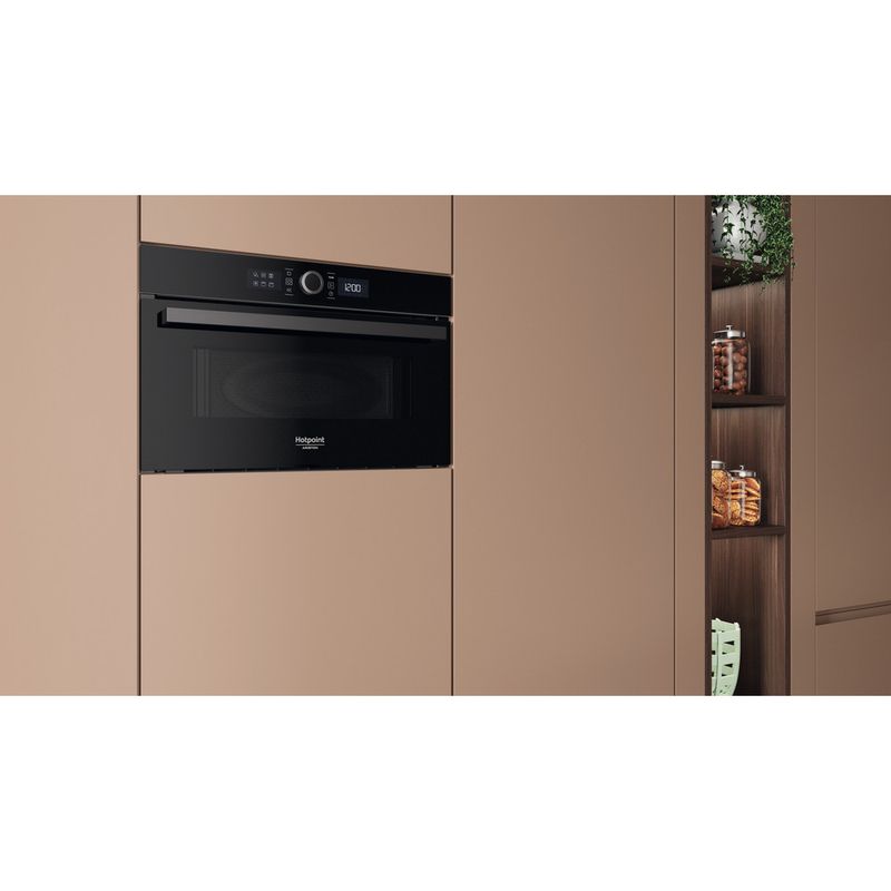 Hotpoint_Ariston-Microonde-Da-incasso-HAMD54MB-Nero-Elettronico-31-Microonde---grill-1000-Lifestyle-perspective