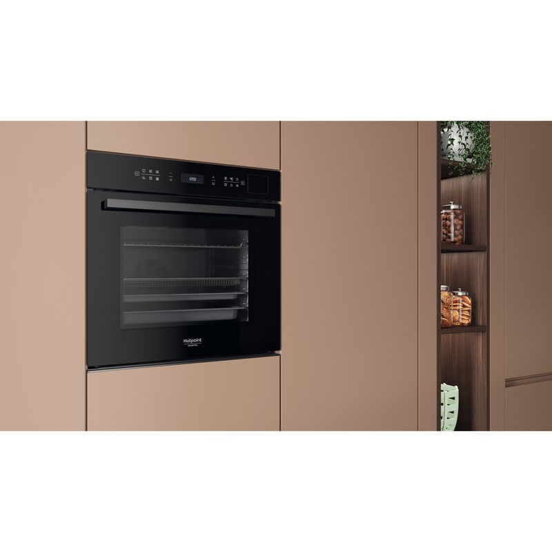 Hotpoint_Ariston-Forno-Da-incasso-HAOI7A8HT1SBA-Elettrico-A--Lifestyle-perspective