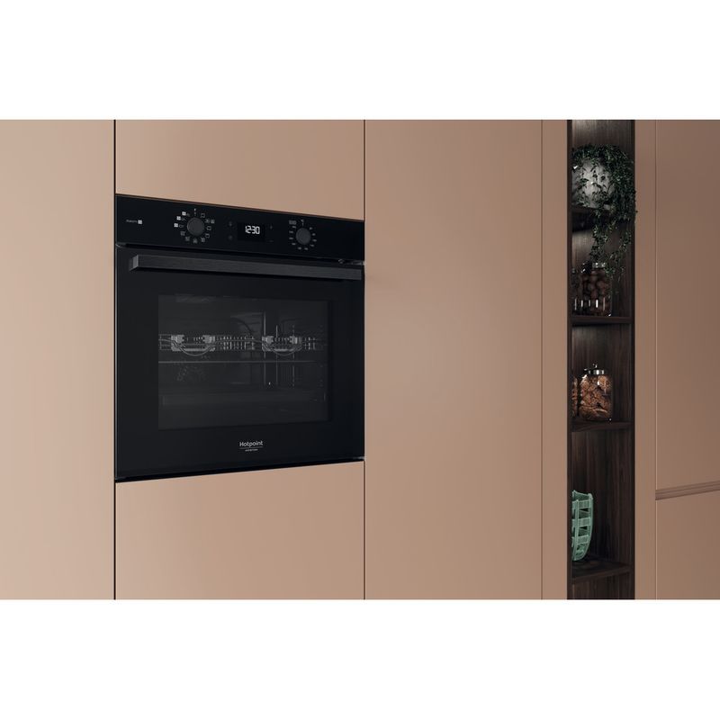 Hotpoint_Ariston-Forno-Da-incasso-HAO3-K78PSU1Z-B-Elettrico-A---Lifestyle-perspective